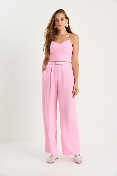 Bianco Lucci Women's Thin Strap Gipe Detailed Crop Blouse Belted Pocket Loose Pants Set 9379 60281104