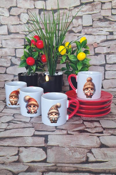 giftkonsept Cute Gnomes Printed Red 4-Piece Porcelain Turkish Coffee Cup Set
