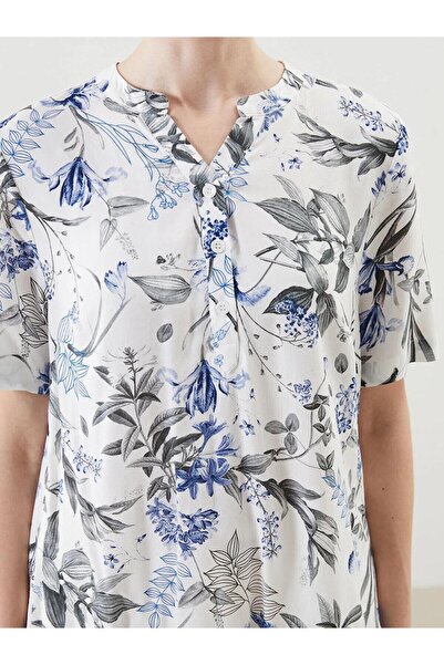 LC Waikiki LCW Grace Kaçık Yaka Çiçekli Düğmeli Kadın Bluz