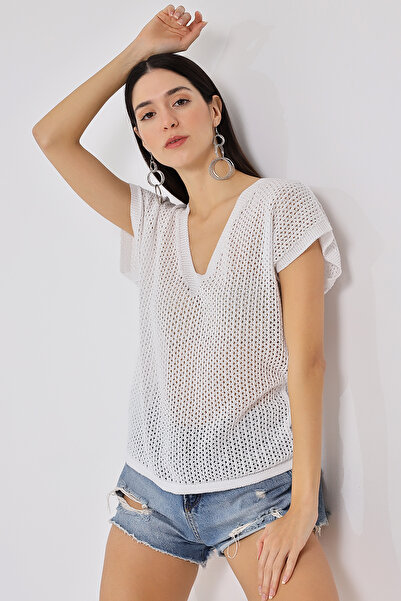 Marvine Γυναικεία πλεκτή μπλούζα με λαιμόκοψη σε σχήμα V δαντελωτή πλέξη Λευκή