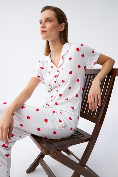 Akbeniz Women's White Red Heart Front Button Pajama Set