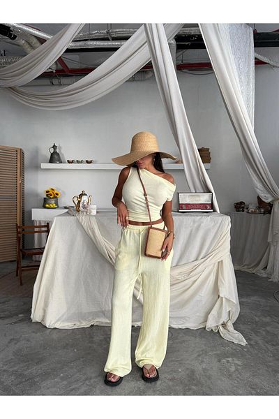 Le'amore Shoulder Detailed Blouse/Pants Set
