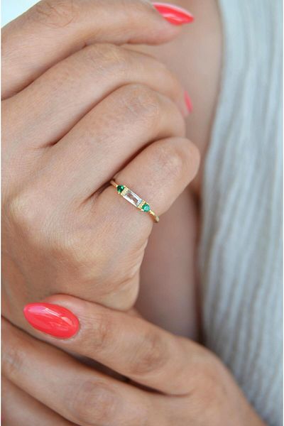 Sacce Scarves&Accessories Minimal Pinky Ring with Emerald Green Stone