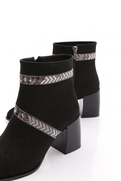 DGN 903 Women's Silver Stone Heeled Boots