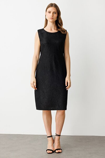 Ekol Kolsuz Boncuklu Dantel İşlemeli Elbise