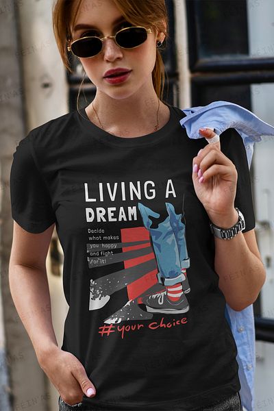 feinas Women's Tshirt - Living a Dream