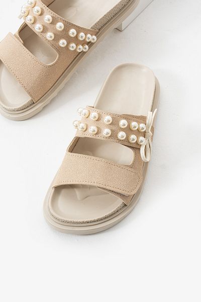 DUXAL SHOES Leonora Pearl Detailed Women's Slippers