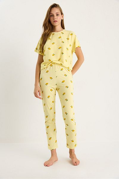 Bianco Lucci Women's Lemon Patterned Crew Neck Short Sleeve Elastic Waist Pajama Set 60283475