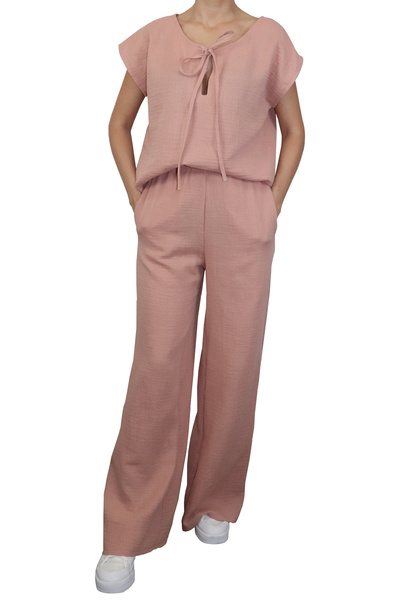 Atelier Anca Socolovschi Women's suit, pants + blouse, powder pink
