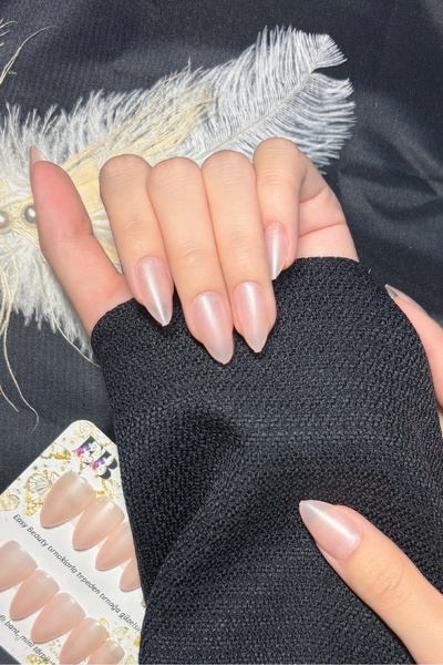 Easy Beauty Kısa Badem 24 Adet Nude Takma Tırnak Seti W1569