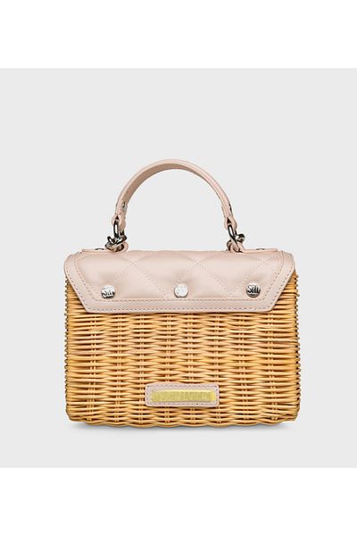 Steve Madden Must-Have Shoulder Bags For Fashionable & Functional