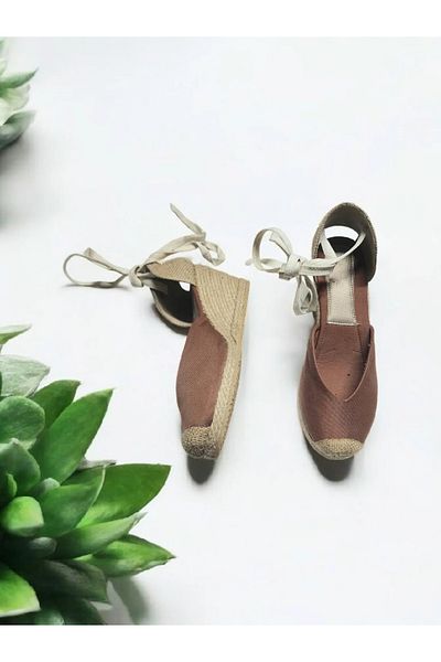 GokceKundura06 Stringed Heel Sandals
