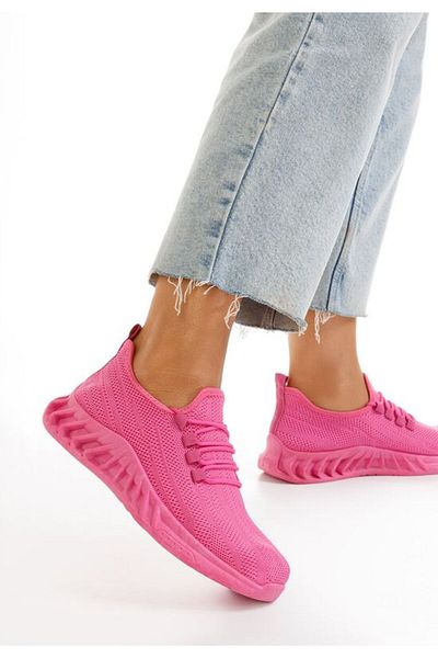 B T Shoes Women's Mattera fuchsia sneakers