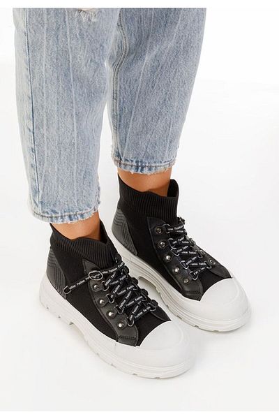 B T Shoes Sneakers High-Top Delvina Negri