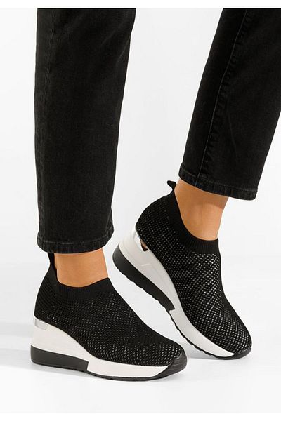 B T Shoes Zamora black platform sneakers