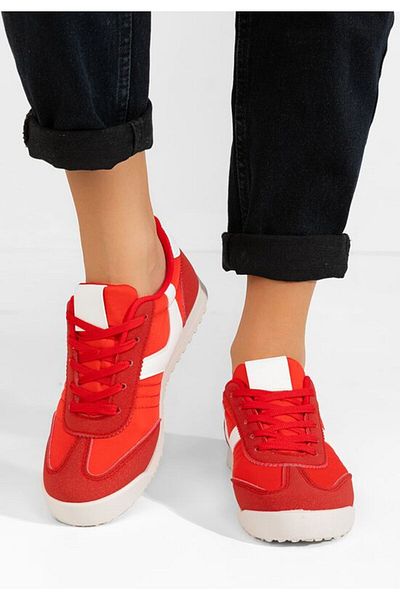 B T Shoes Women's sneakers Cleta red