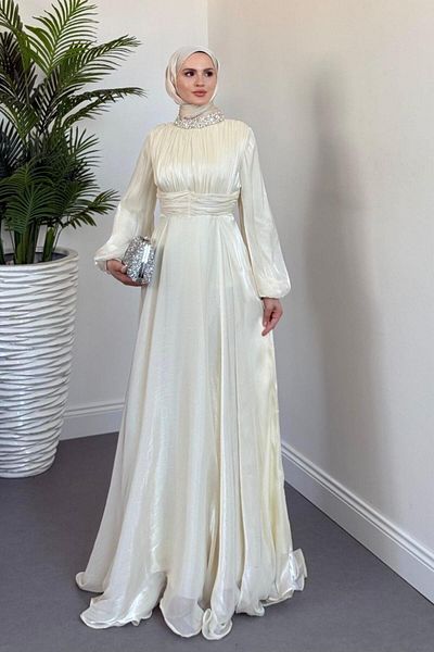 MERVEN AKYÜZ Talya Neckline Stone Evening Dress Ecru