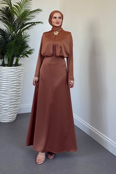 MERVEN AKYÜZ Elizan Buckle Satin Evening Dress Cappucino