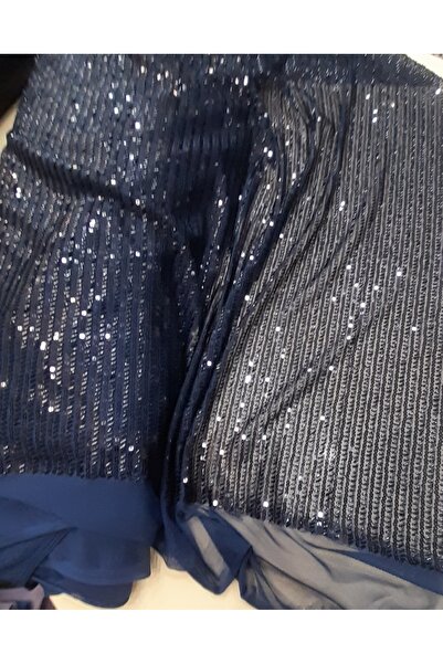 Safir Kumaş Işıl Işıl Düz Çizgi Halinde Bir Sıra Kesme Taş Bir Sıra Payet Yum...