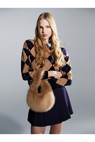 LC Waikiki Özmarka New Season Fur Women's Baguette Bag