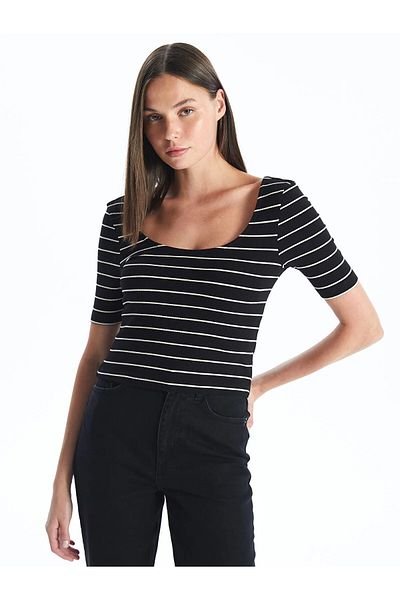 LC Waikiki Γυναικείο Crop με ριγέ κοντομάνικο U λαιμόκοψη
