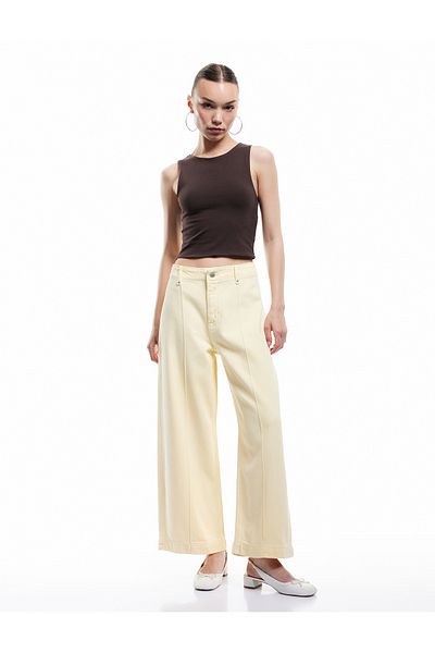 Koton New Season Crew Neck Sleeveless Slim Fit Cotton Basic Crop Tank Top