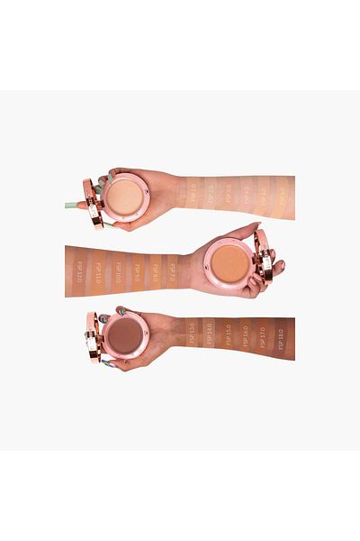 Beauty Creations بودرة أساس خالية من العيوب من بيوتي كرييشنز
