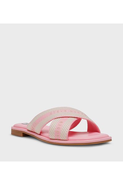 Steve Madden Women’s Flat Sandals for Comfortable & Chic