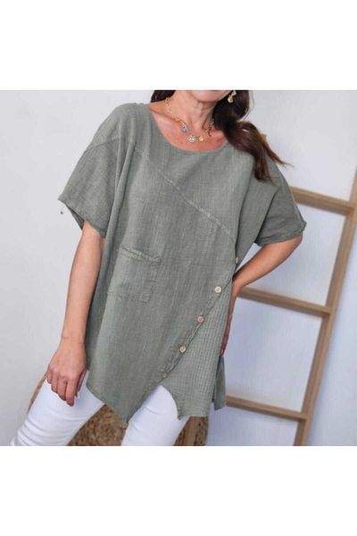 Butik Şans Asymmetric Cut Button Detailed Blouse