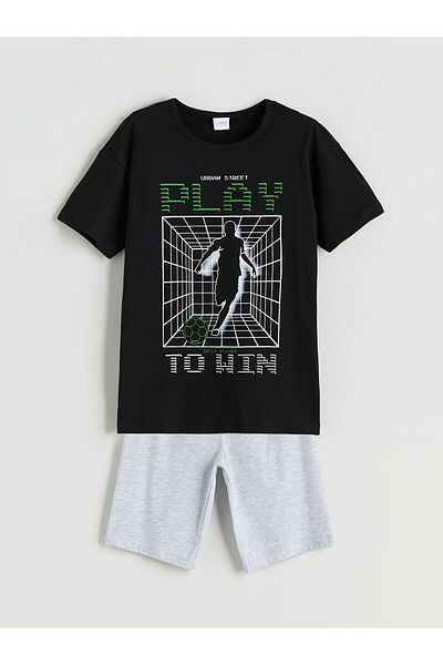 LC Waikiki Set de pijamale pentru băiat cu gât crew cu pantaloni scurți