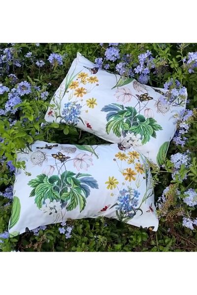 Taç Crown Satin Flounce Pillowcase Set – 2 Pieces – 50X70 cm