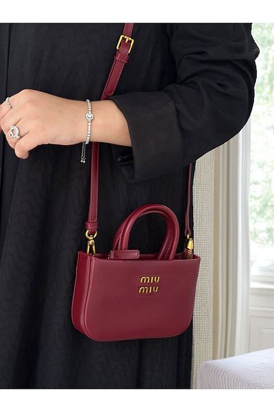 GENERAL shoulder bag