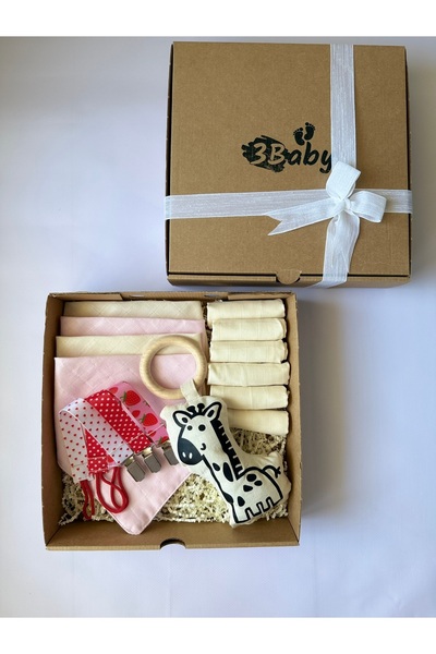 3Baby 14 Parça Kız Bebek Hediyelik Set - 4 Fular, 6 Mendil, 3 Emzik Askısı, 1...