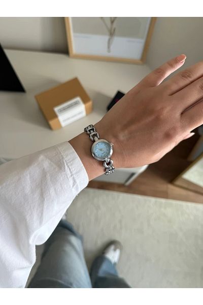 RoseandRoses Helix Vintage Model New Season Women's Wristwatch Silver (Blue Dial)