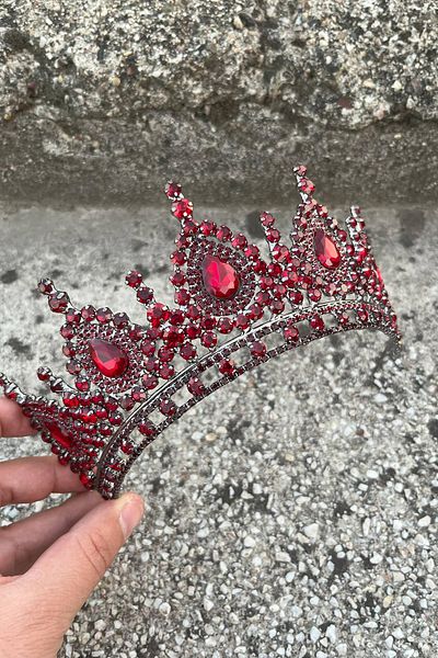Hobigram Eveline Burgundy Princess Crown – Sparkling Bridal Wedding Evening Dress for Sparkling Crown Model
