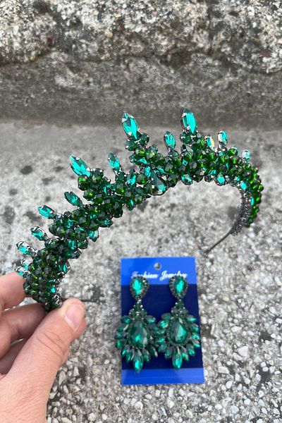 Hobigram Thalia Crown Wide Shuttle Earrings Set Green – Sparkling Evening Dress Accessory with Stones for Bridal Henna Wedding
