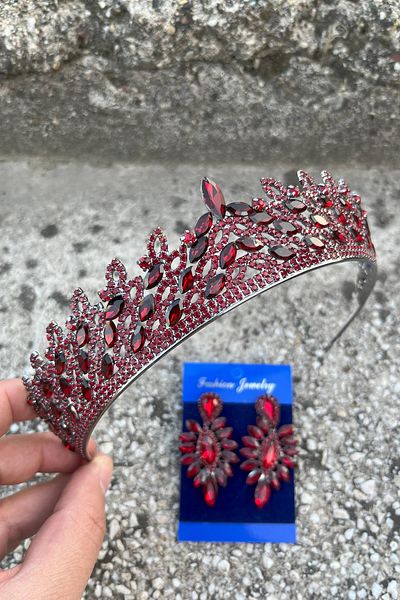 Hobigram Amara Burgundy Crown and Thin Shuttle Earring Set – Sparkling Evening Dress Bridal Set