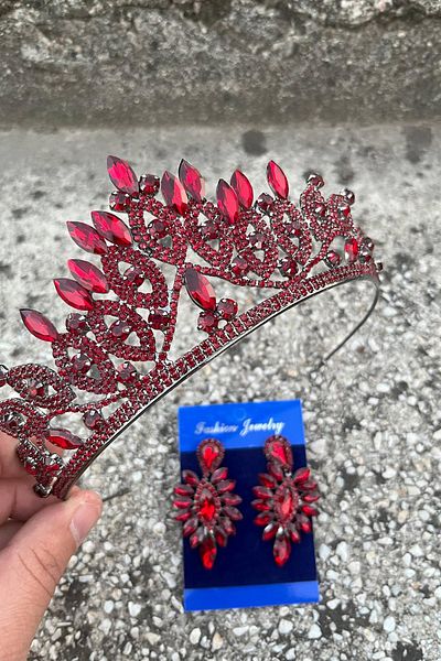 Hobigram Grace Burgundy Bridal Tiara and Thin Shuttle Earrings Set – Wedding Evening Dress Accessory with Stones