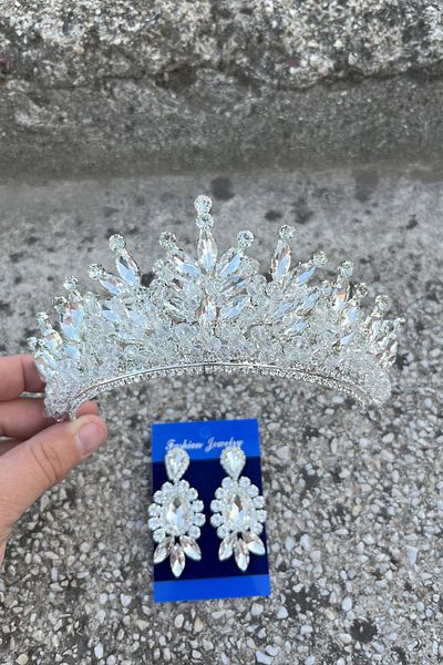 Hobigram Daisy Silver Crown and Three Shuttle Earrings Set – Sparkling Evening Dress Bridal Set