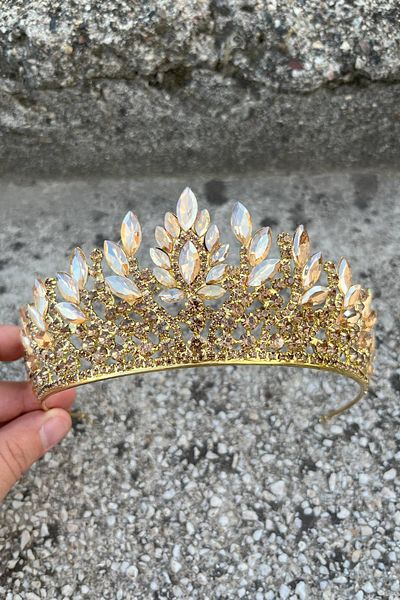 Hobigram Madeline Gold Evening Dress Crown – Wedding Henna Engagement Crown with Stones, Bridal Accessory Model