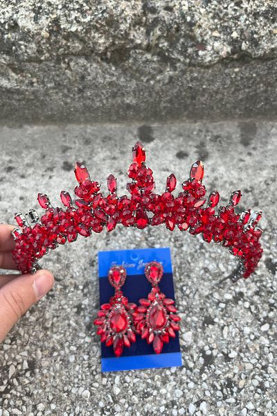 Hobigram Thalia Crown Wide Shuttle Earring Set Red – Sparkling Evening Dress Accessory with Stones for Bridal Henna Wedding