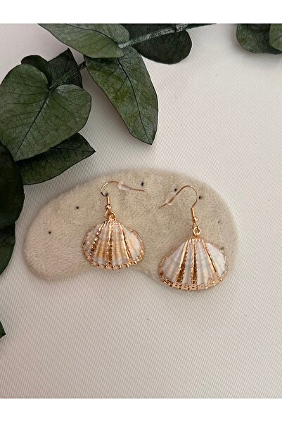 YENGEÇ Line Detailed Seashell Earrings