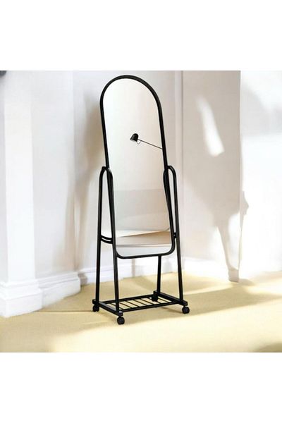 DEC5 Maria is elegant and modern with a distinctive design