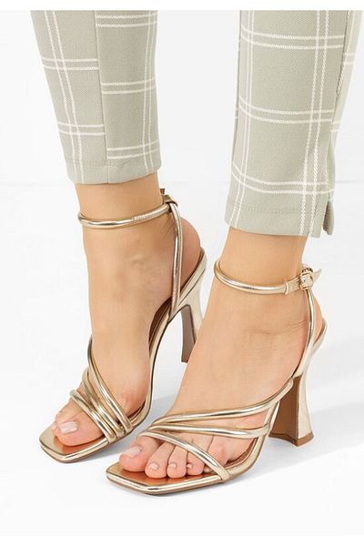 B T Shoes Sandale cu toc Jaquina aurii