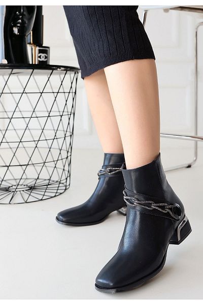 CONAHOME Roxani Black Leather Heeled Boots