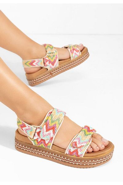 B T Shoes Sandale cu platformă Vernysa multicolore
