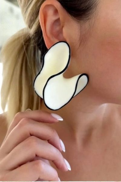 Pointmod أقراط نسائية كبيرة بتصميم زهرة من Defy Bone