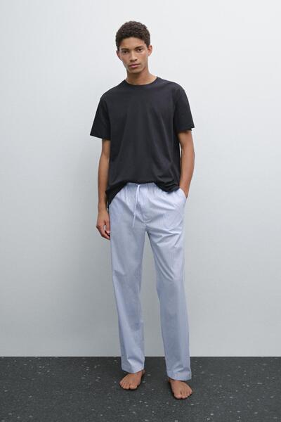 Massimo Dutti Kısa kollu pijama üstü ve çizgili pantolon