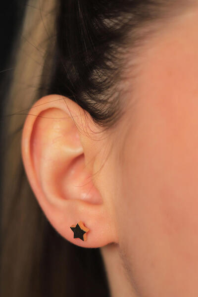 GÜLENLER ALTIN 14 Ayar Altın Yapışkanlı Yıldız Küpe