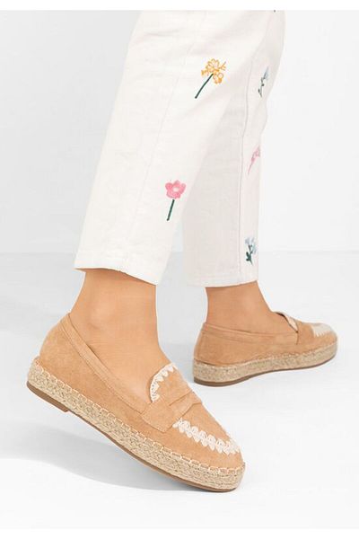 B T Shoes Women's Charla camel espadrilles